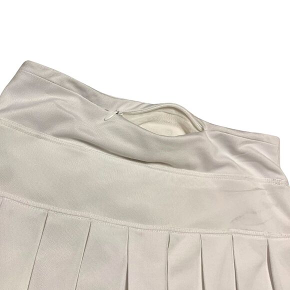 Gap Fit White Pleated Skirt with Built-in Shorts Gyaru Coquette Skort - Picture 4 of 7